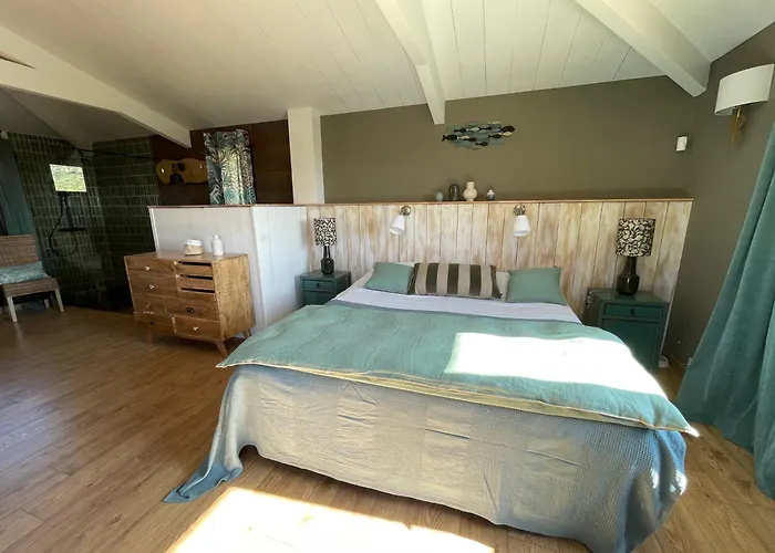 Reve De קבלייר-סור-מר